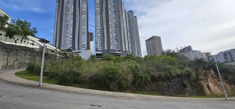 Terreno Residencial en venta en Bosque Real